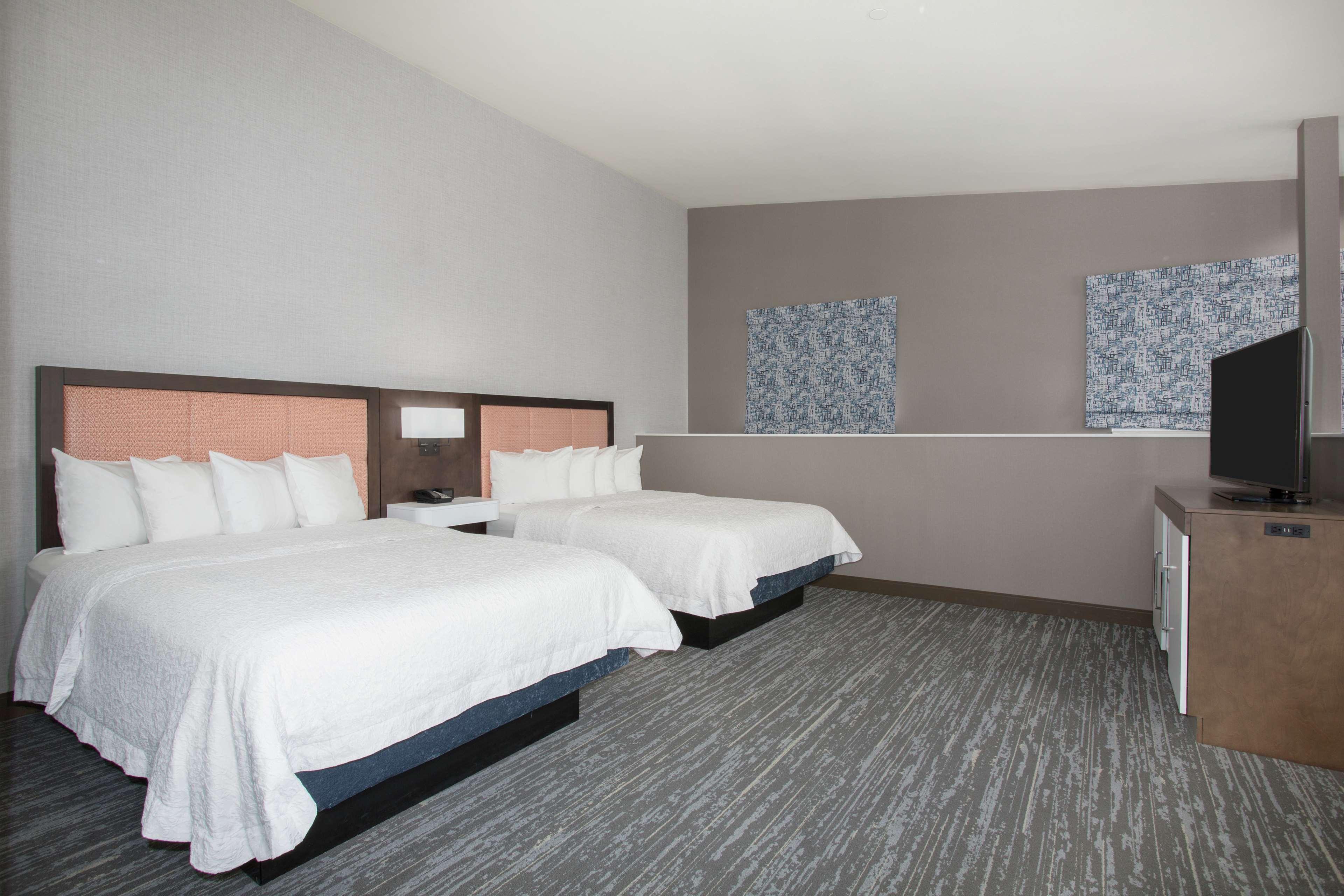 Hampton Inn & Suites Denver-Downtown Экстерьер фото